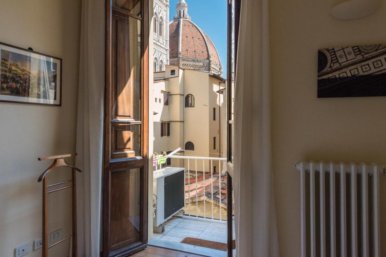 Charming 2bed Overlooking Duomo - Hosted By Sweetstay Apartamento
