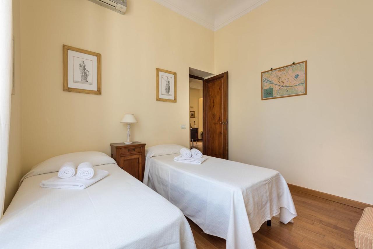 Charming 2bed Overlooking Duomo - Hosted By Sweetstay Apartamento *