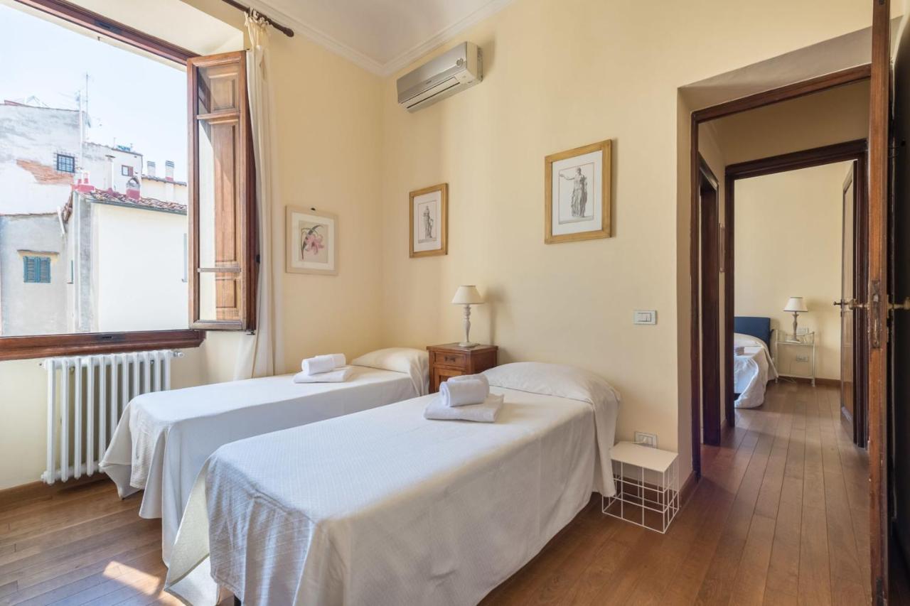 Charming 2bed Overlooking Duomo - Hosted By Sweetstay * Florença