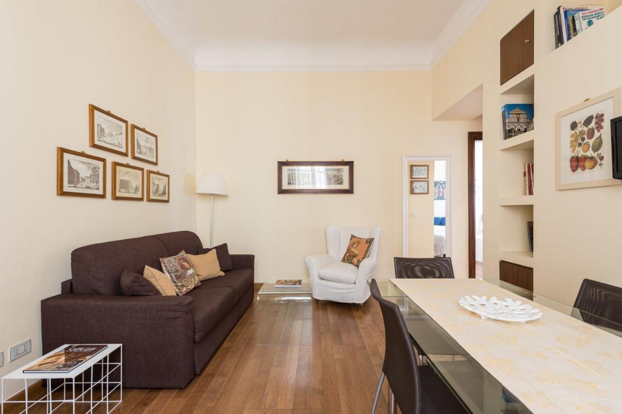 Charming 2bed Overlooking Duomo - Hosted By Sweetstay Apartamento *